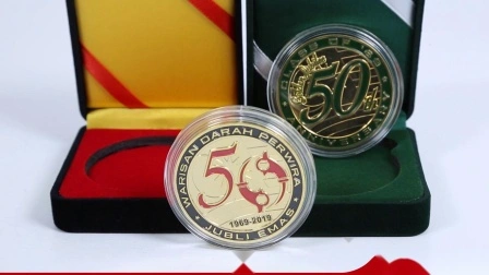 Venda imperdível Moeda de latão banhado a ouro comemorativa 3D com emblema maçônico Desafio do fabricante para moedas de desafio de presente (152)